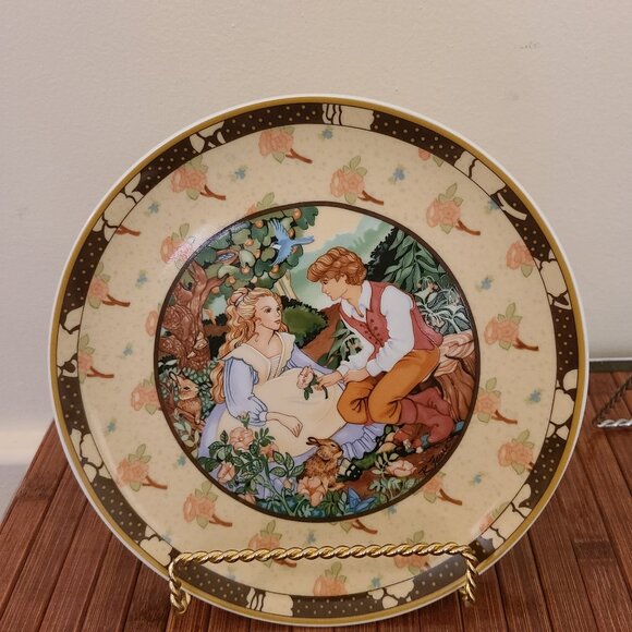 Vintage Heinrich Set of 2 Villeroy & Boch Once Upon A Rhyme Plates Collectable - Picture 4 of 6